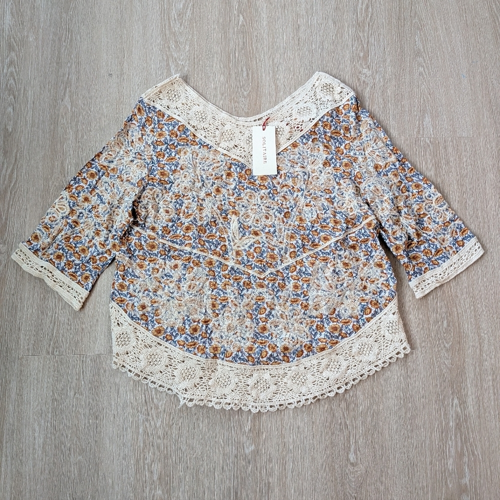 Solitaire Blouse Women's Medium Crochet Knit Embroidered NWT